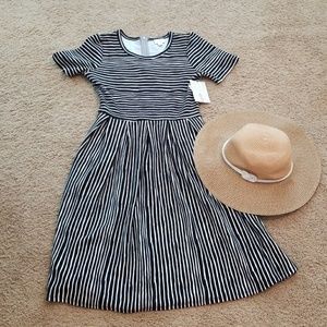 Lularoe Amelia dress